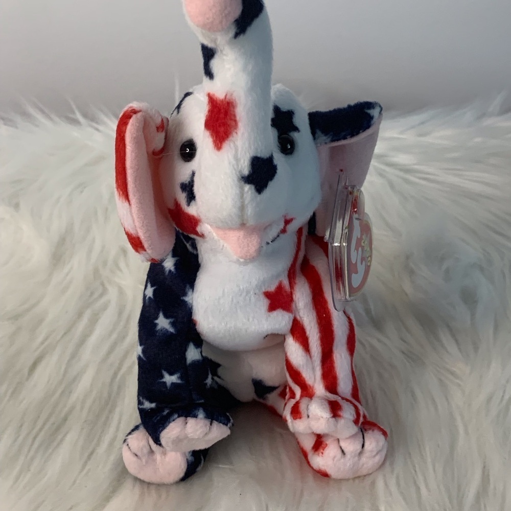 Ty (13) Righty 2000 Red and White Stuffed Animal Plush Toy